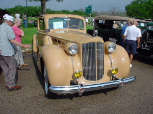 1938 Packard Super 8 coupe
